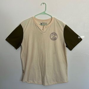 Dutch bros mens shirt, size XL